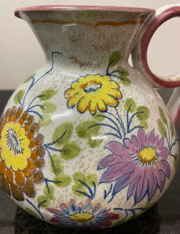 Gouda Jug in the Wipion pattern with rare handle design