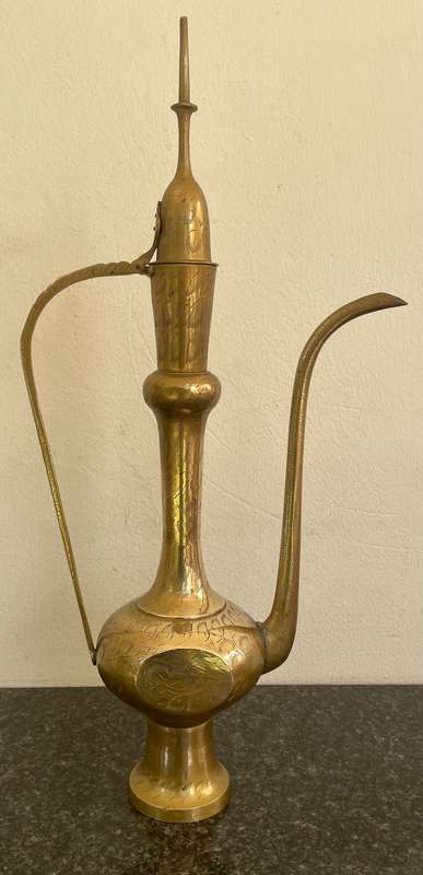 Beautiful Brass Indian dallah coffee pot