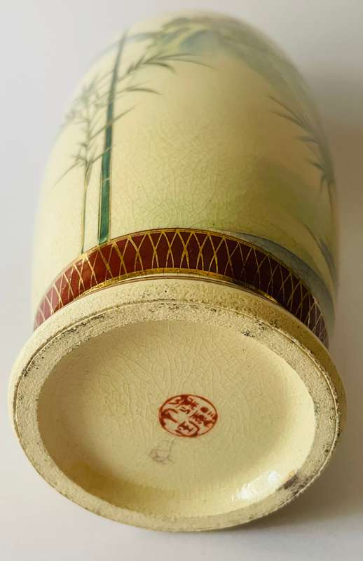 Japanese Satsuma earthenware vase