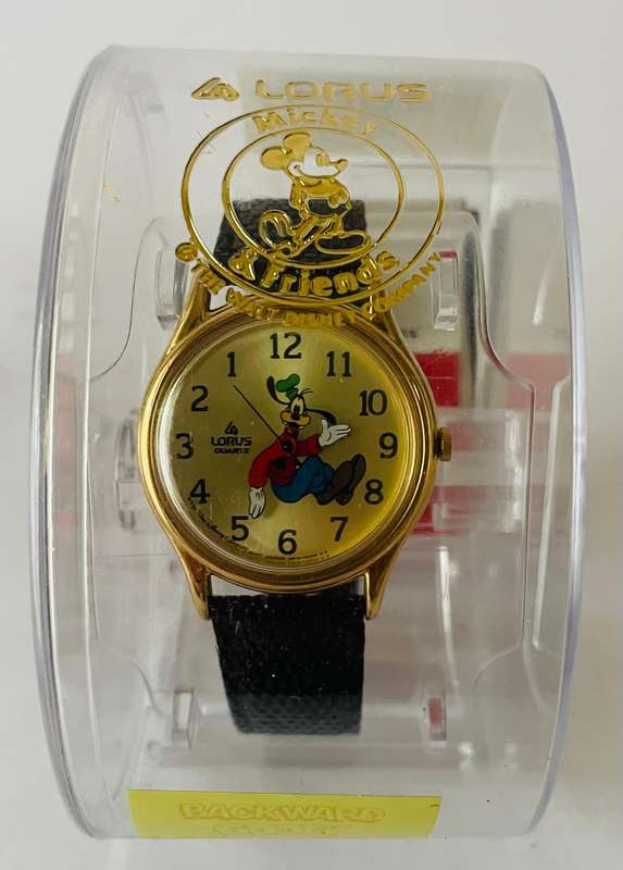 Lorus by Seiko Disney Backwards Goofy 31 mm watch R SY002