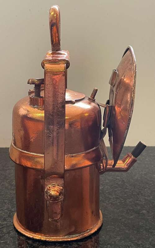 Miners carbide lamp