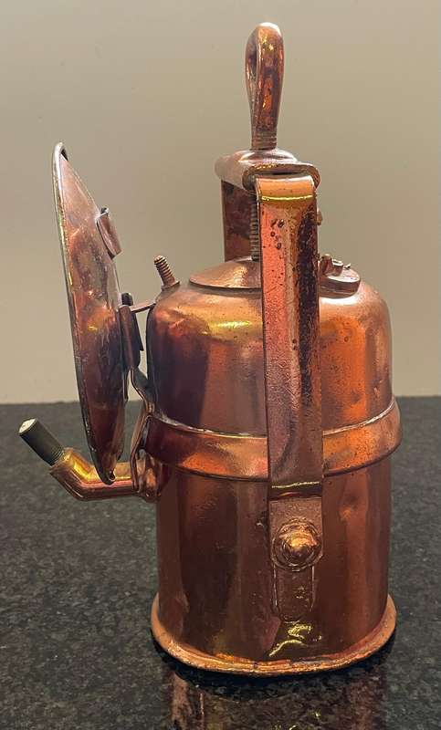 Miners carbide lamp