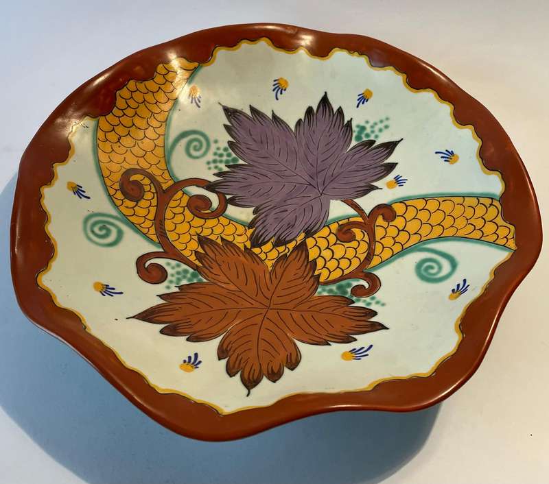 Rare Stunning large Gouda bowl in the broly pattern