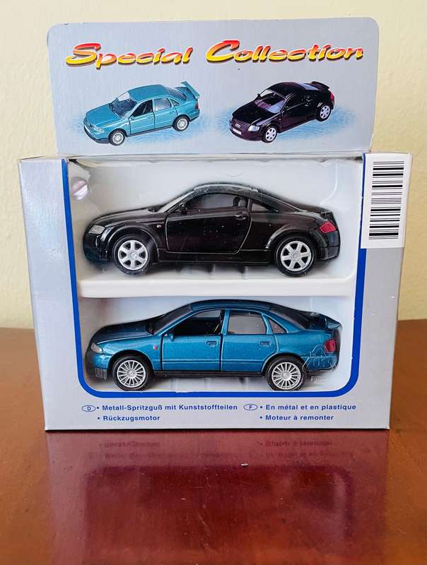 Special collection Audi A4 & Audi TT die cast models by Welly die casting 1:36/38 scale