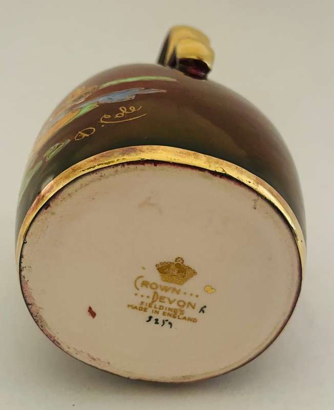Crown Devon hand painted luster wear Fieldings jug signed D.Cole 5259