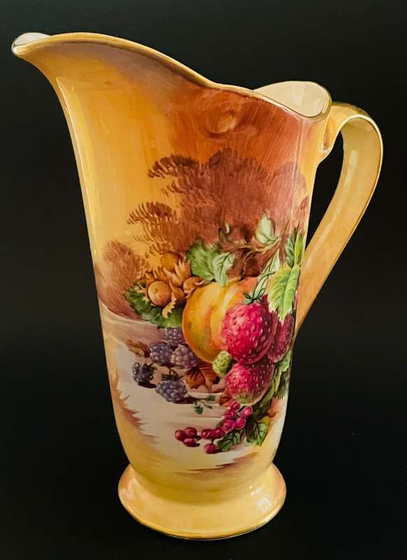 Crown devon Jug - Fieldings pattern - Made in England.