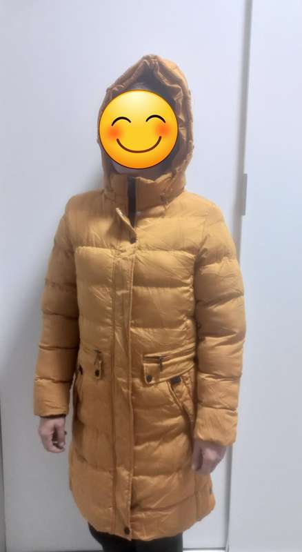 Ladies stylish thick padded coat