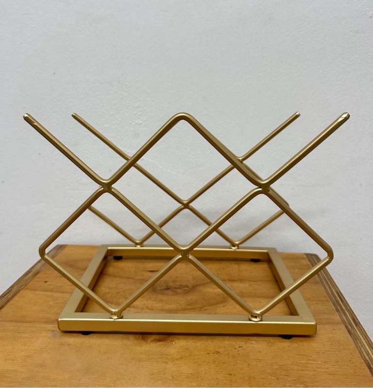 5 Bottle Golden Geometric Wine Rack