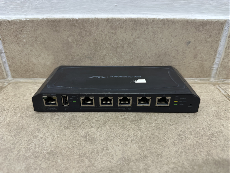 Ubiquiti 5 Port POE Tough Switch