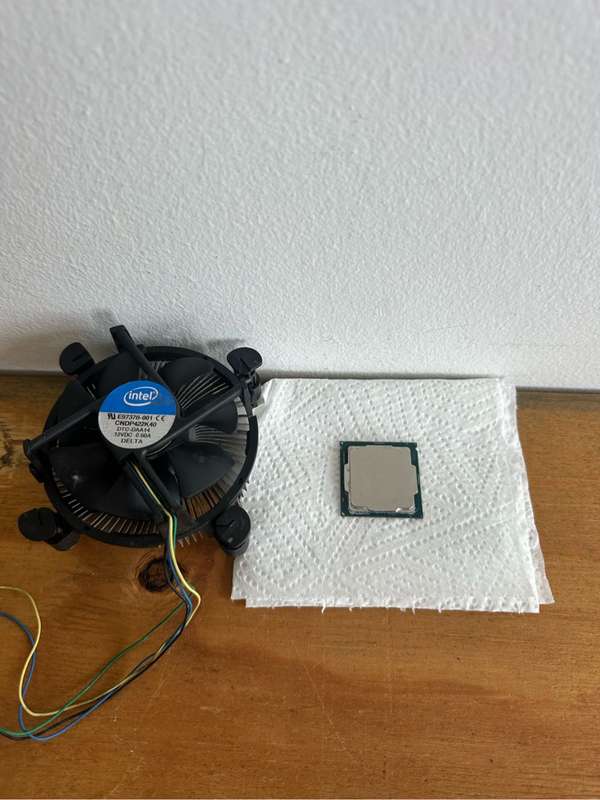 Intel Core i7-8700 @ 3.20GHz CPU
