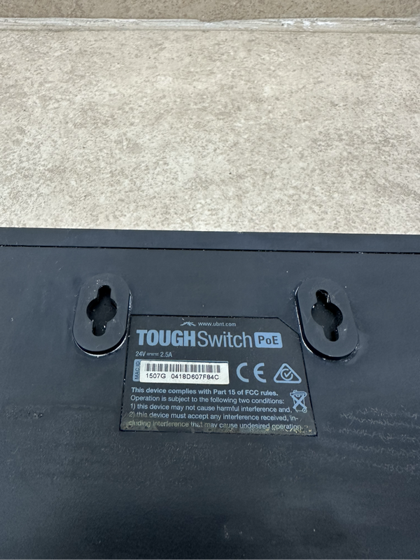 Ubiquiti 5 Port POE Tough Switch