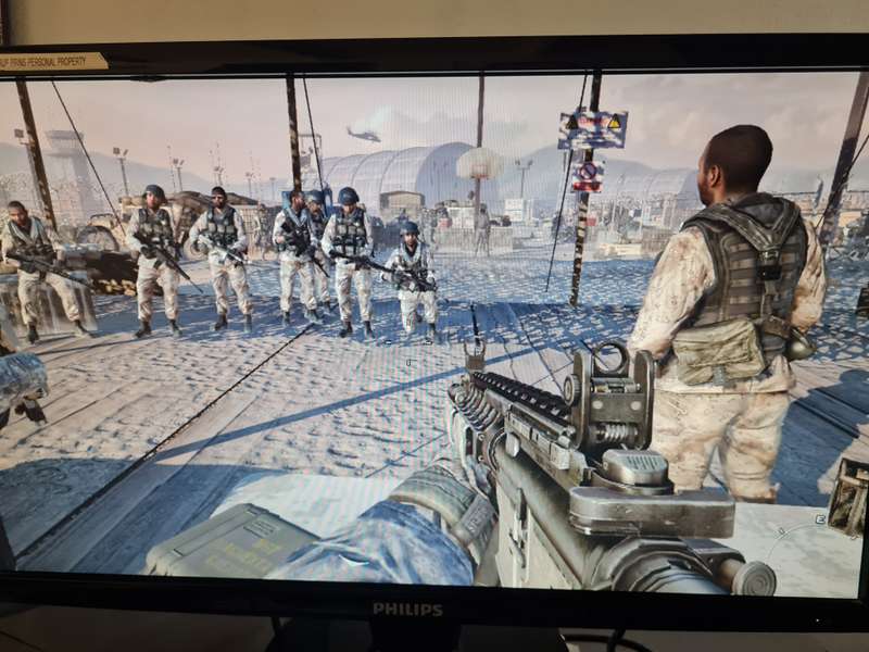 XBOX 360 E Console + Remotes + Games