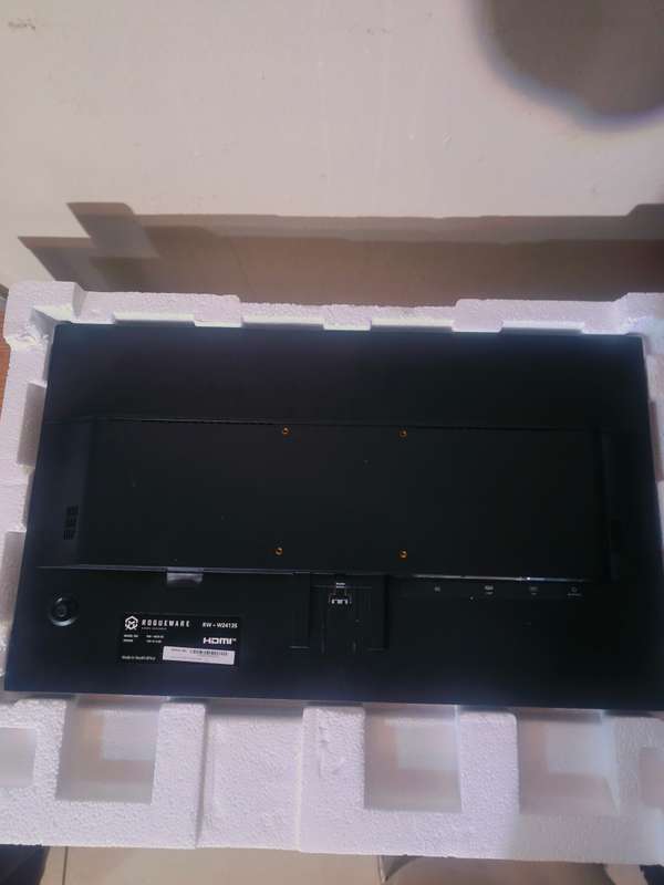 Rogueware gaming monitor (relisted)