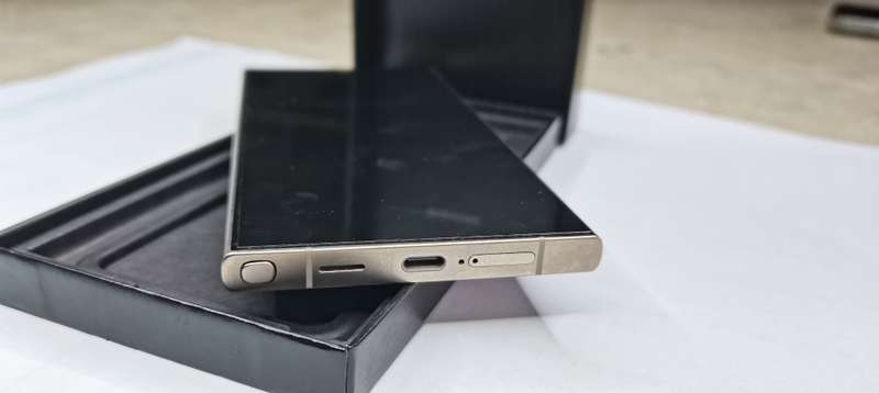 Samsung s24 ultra 256gb 5g PREOWNED