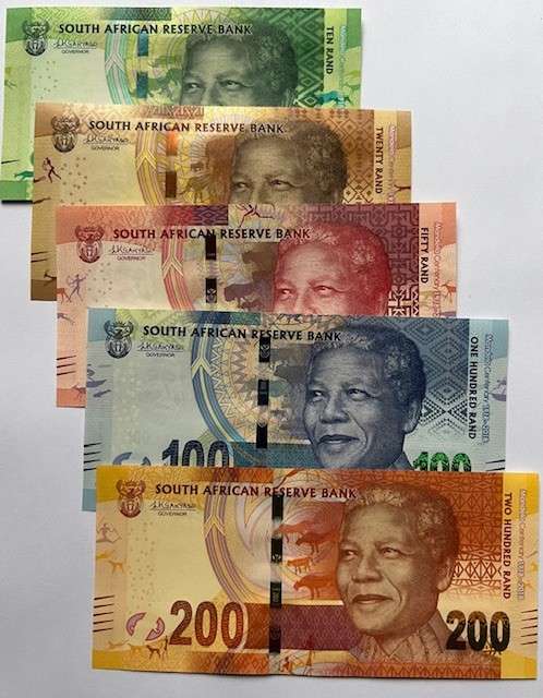 SAME SERIAL NUMBER SA BANK NOTES - "MANDELA CENTENARY 1918-2018" Prefix "AA" Set No #1047