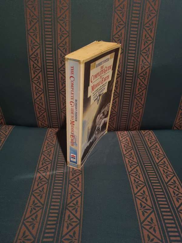 Robert Foster - The Complete Guide to Middle Earth