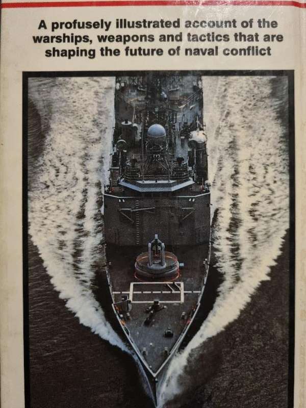 Modern Naval Warfare - Illustrated Guide [Hardcover].