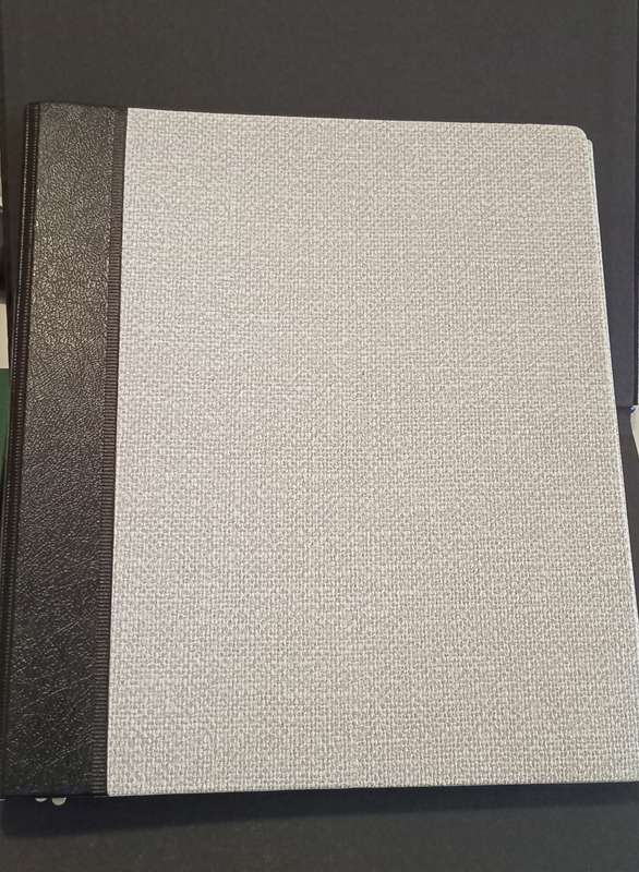 REDUCED-Collecta 50 page interleaved Stamp album