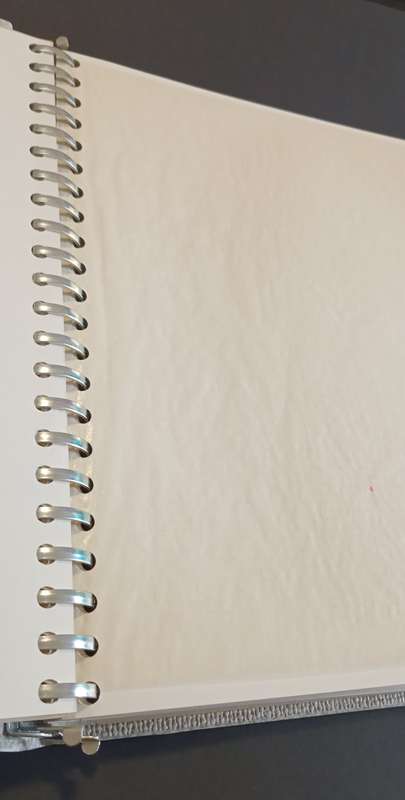 REDUCED-Collecta 50 page interleaved Stamp album