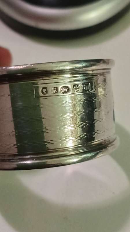 Hallmarked Silver(19g) Napkin holder