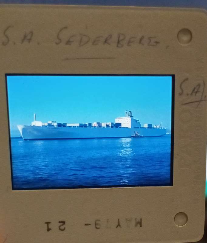 4 x Slides of Ships- S.A.S NATAL,SA VAAL,SA SEDERBERG,AFRICANA 70'S