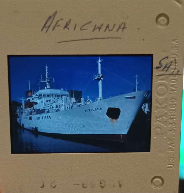 4 x Slides of Ships- S.A.S NATAL,SA VAAL,SA SEDERBERG,AFRICANA 70'S