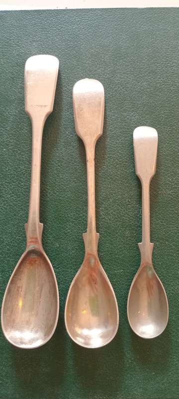 REDUCED!!3 x Vintage Hallmarked Silver Plated Tea spoons