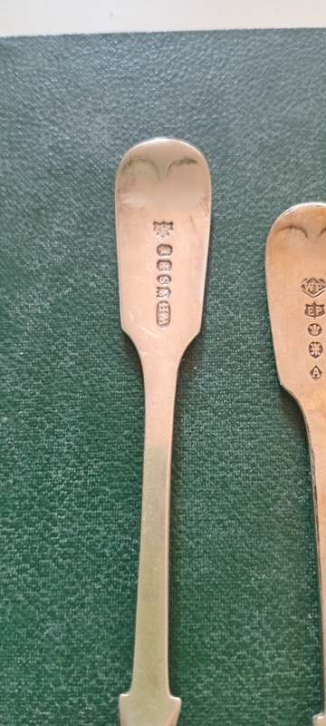 REDUCED!!3 x Vintage Hallmarked Silver Plated Tea spoons