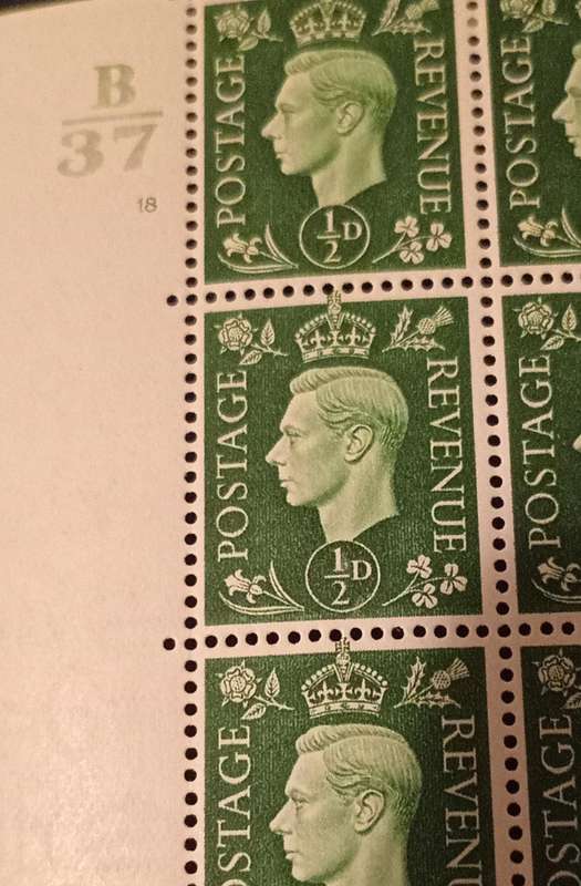 (71)GBritain Scott# 235, ½d, 1937 plate margin block of 6