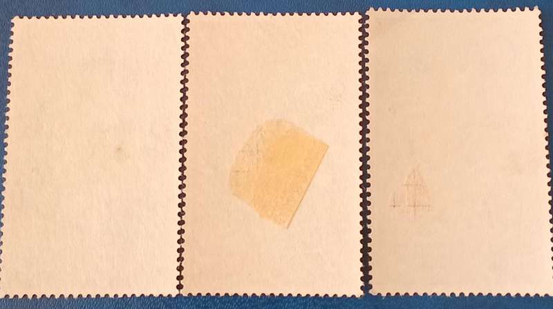 Cayman Islands 1968 QE2 Set of 3 Christmas stamps