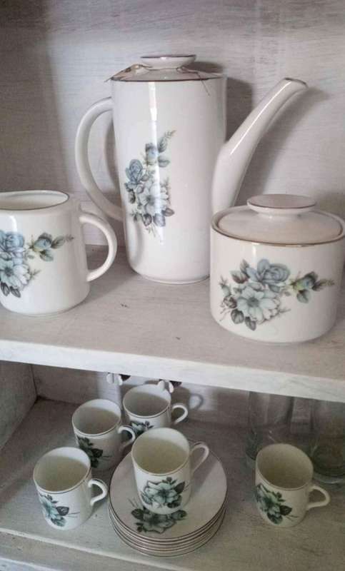 Beautiful Vintage Espresso Set with 5 Duos, Teapot, Milk jug and Sugar Bowl