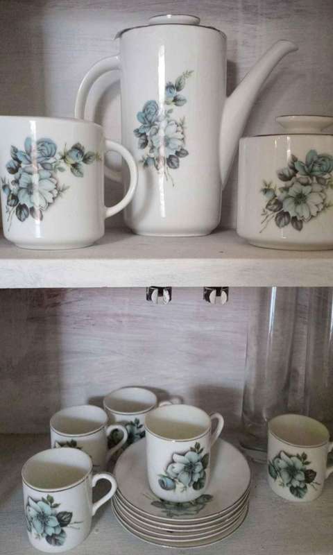 Beautiful Vintage Espresso Set with 5 Duos, Teapot, Milk jug and Sugar Bowl