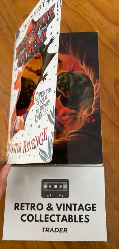 Dean Lorey - Nightmare Academy: Monster Revenge