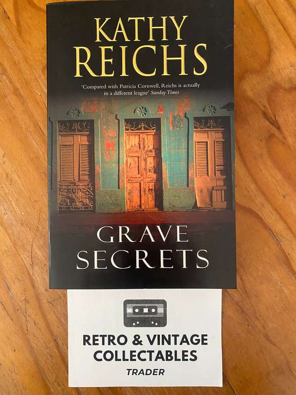 Kathy Reichs - Grave Secrets