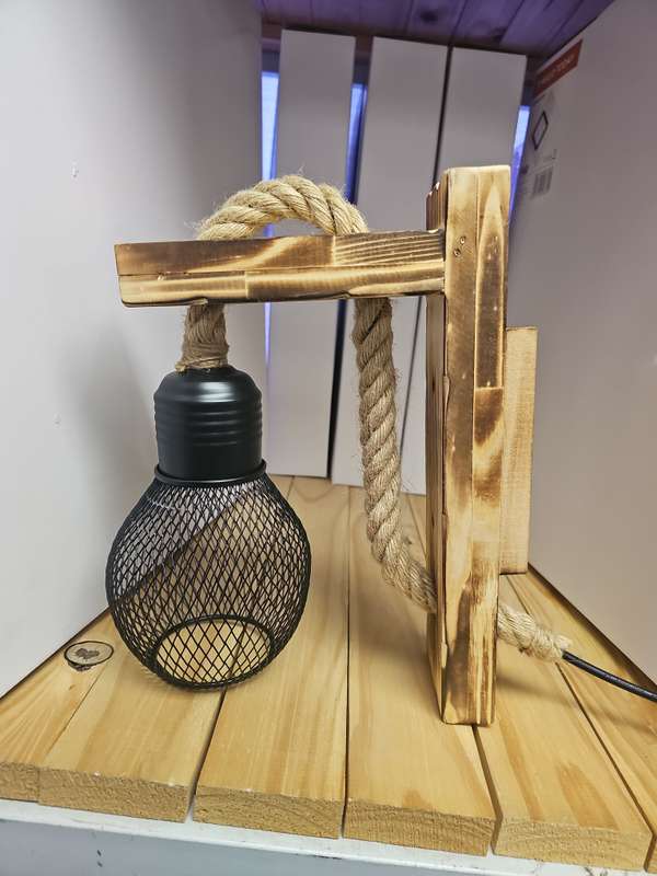 Vintage Industrial wood wall light with 9w bulb