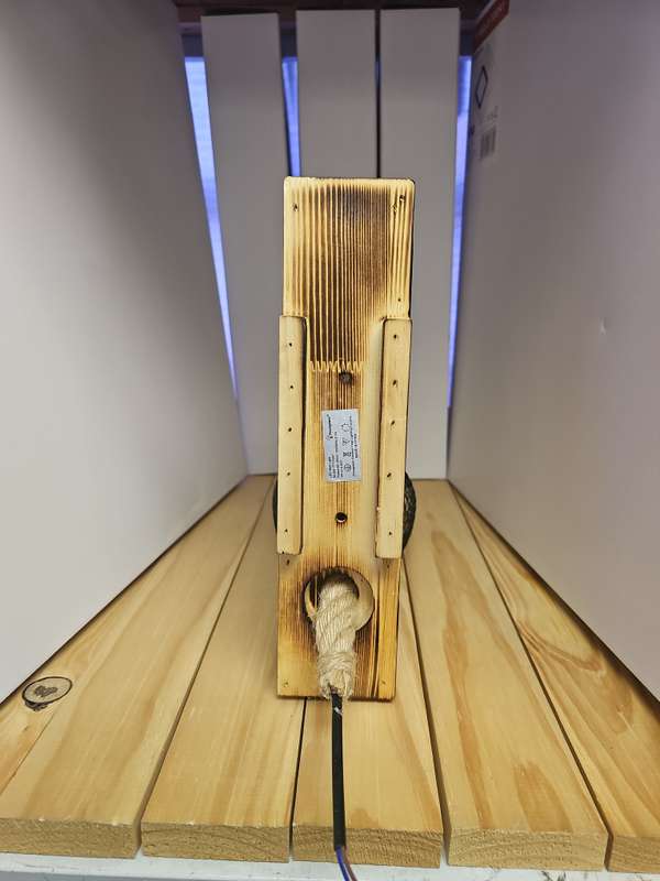 Vintage Industrial wood wall light with 9w bulb