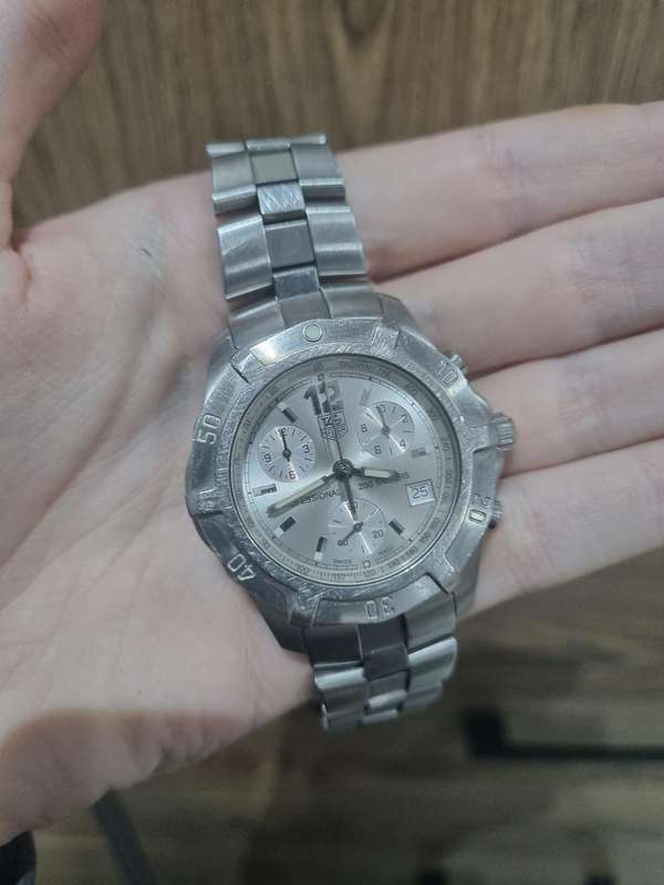 Tag heuer professional 2000 chronograph