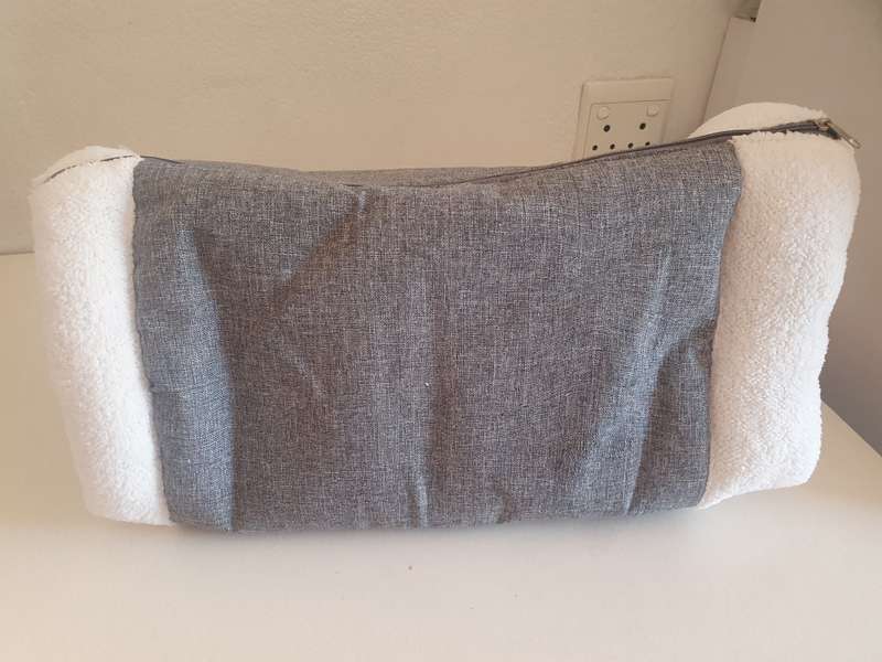Rosewood Snuggle Plush 2-in-1 Cat Comfort Den (55cm) - USED