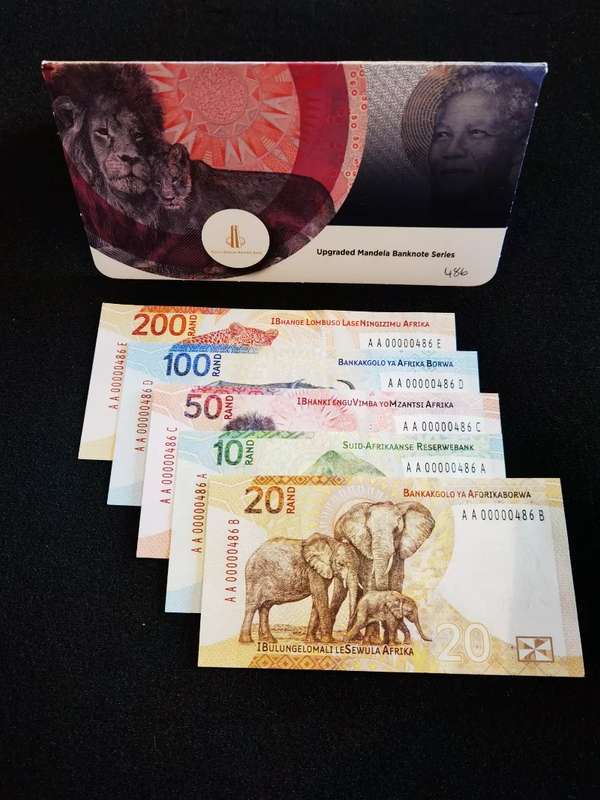 SOUTH AFRICA SET VERY LOW NO - L. KGANYAGO Upgraded Mandela Banknote Series Nr 486