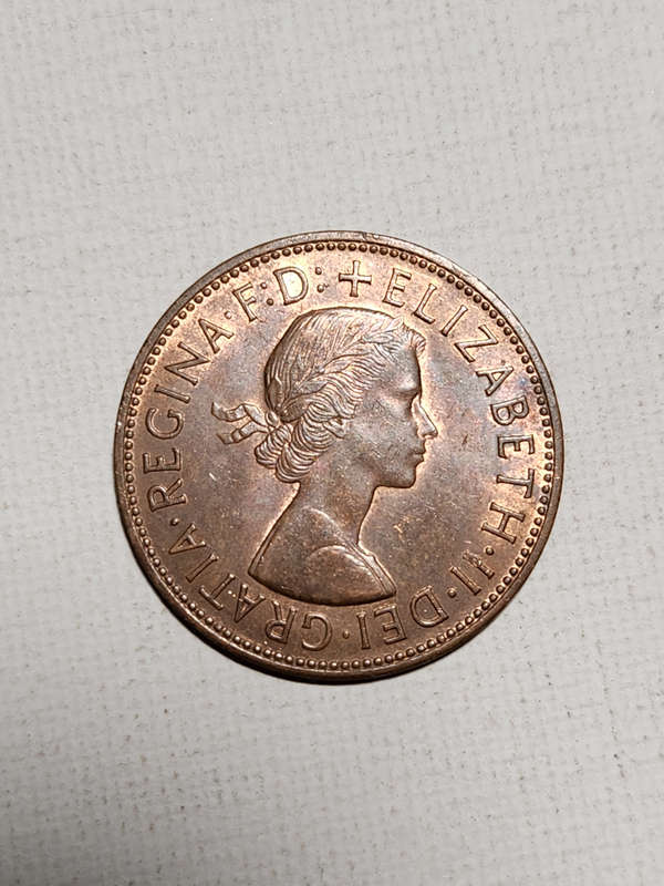 1 (ONE) PENNY - 1967 - Great Britain - RED in EF  Great Coin !