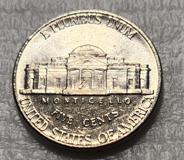 5 (FIVE) CENTS - 2001 D - United States