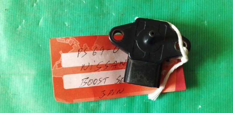 nissan yd 25 motor turbo boost sensor in perfect condition.