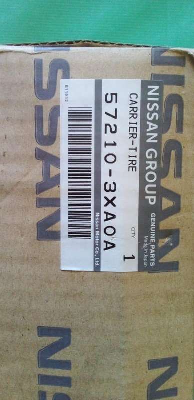 nissan v350 new spare wheel tyre carrier.