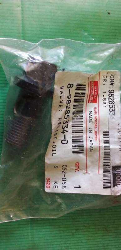 ISUZU 4JA1.4JK1 MOTOR GENUINE OIL RELIEF VALVE.