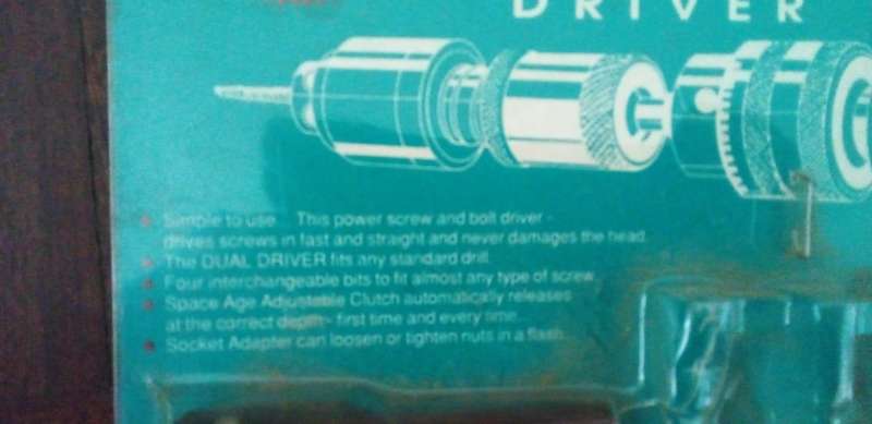 DRILL DUAL DRIVER.SET IS NEW AND COMPLETE.