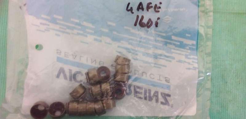 toyota corolla 4afe valve stem seal set