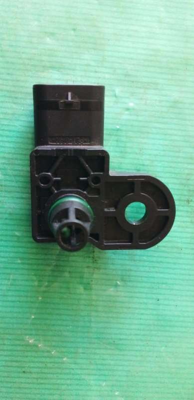BOSCH MAP SENSOR.FITS VARIOUS VEHICLES INCL MINI AND FORD ROCAM MOTOR.