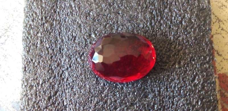 TOPAZ  80CT GEMSTONE AS PER IMAGE.