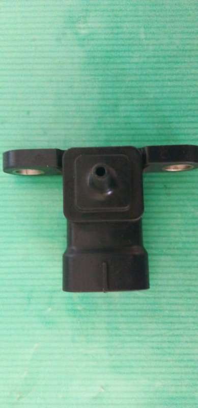 TOYOTA FORTUNAR.HILUX.QUANTUM  TURBO BOOST SENSOR.
