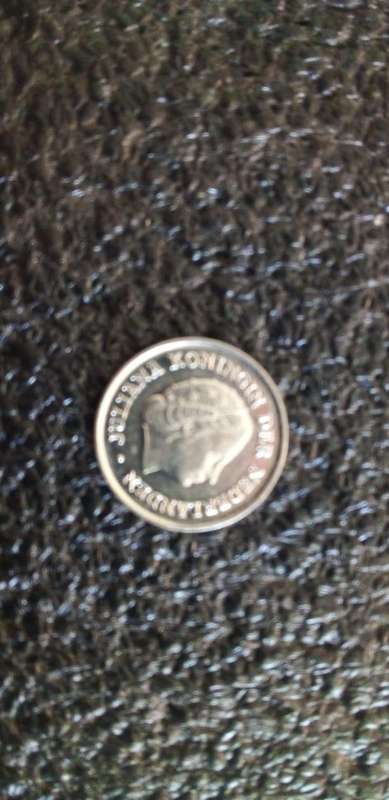 NETHERLANDS 1972  10 cent Coin.